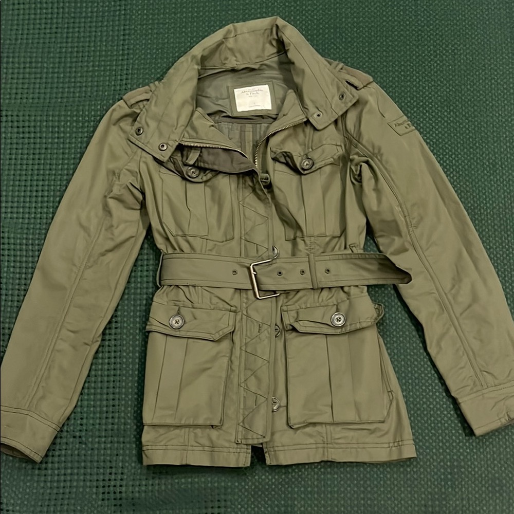Abercrombie & Fitch Olive Green Utility Belted Jacket